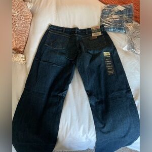 Brand new wrangler 20x jeans